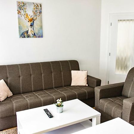 Apartman Reggie - Pec Pod Snezkou Exterior foto